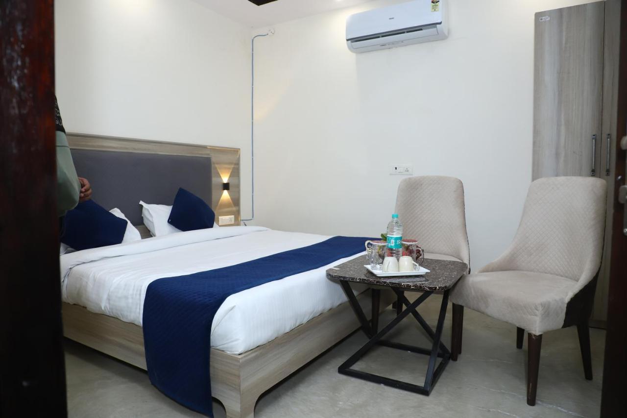 Lyf Corporate Suites - Noida Sector 19 المظهر الخارجي الصورة