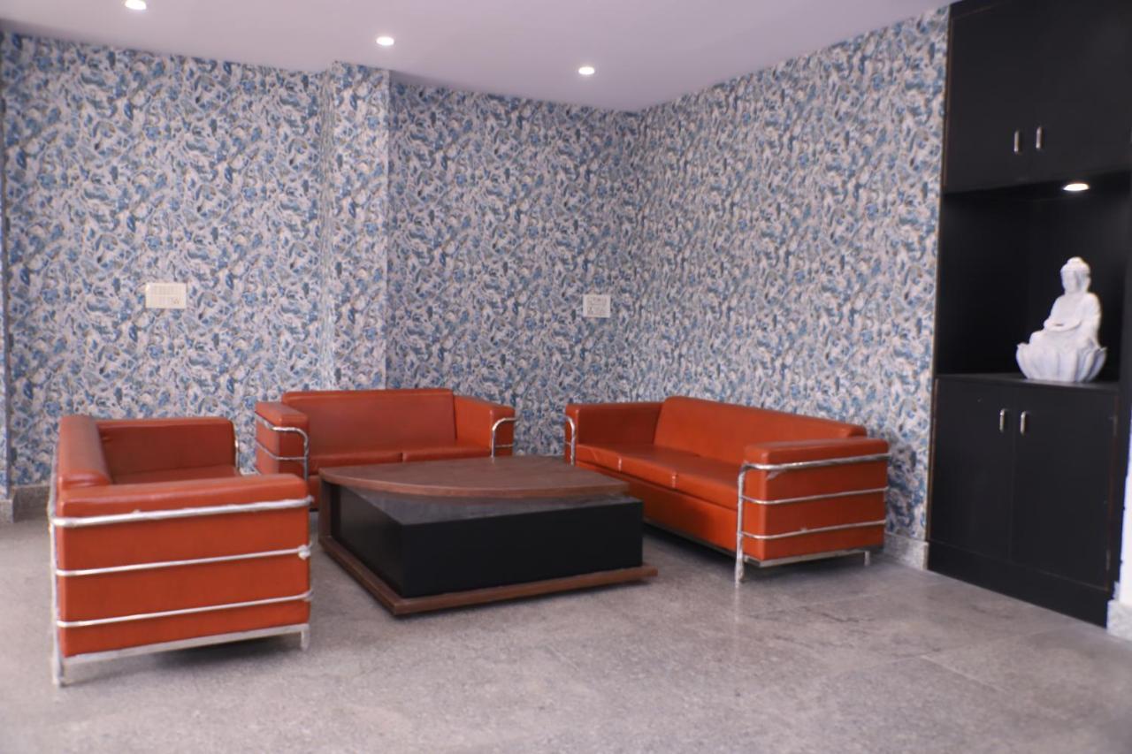 Lyf Corporate Suites - Noida Sector 19 المظهر الخارجي الصورة